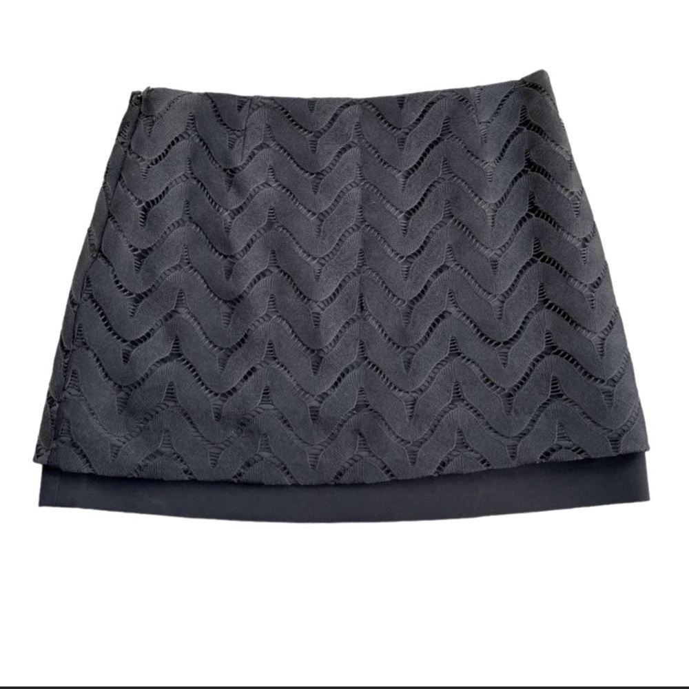 Diane Von Furstenberg Elley Wave Lace Mini Skirt 4 $255 Casual Fall Classic